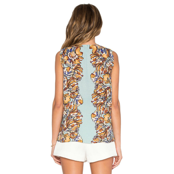 💕BCBGMAXAZRIA💕 Maryssa Floral Print Halter Top Small S NWT - Picture 2 of 8